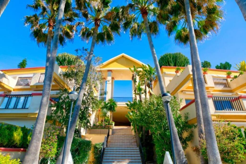 Oleholidays 1133 Romana Playa Primera Linea Playa Marbella Ngoại thất bức ảnh
