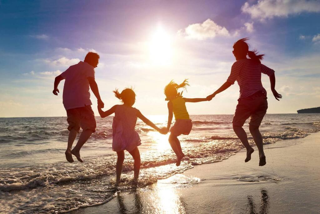 Oleholidays 1133 Romana Playa Primera Linea Playa Marbella Ngoại thất bức ảnh